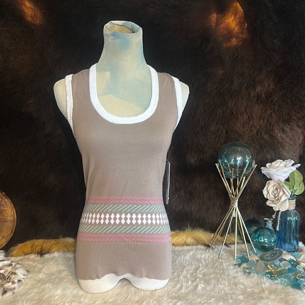 LIJA sweater S (1700) NWT